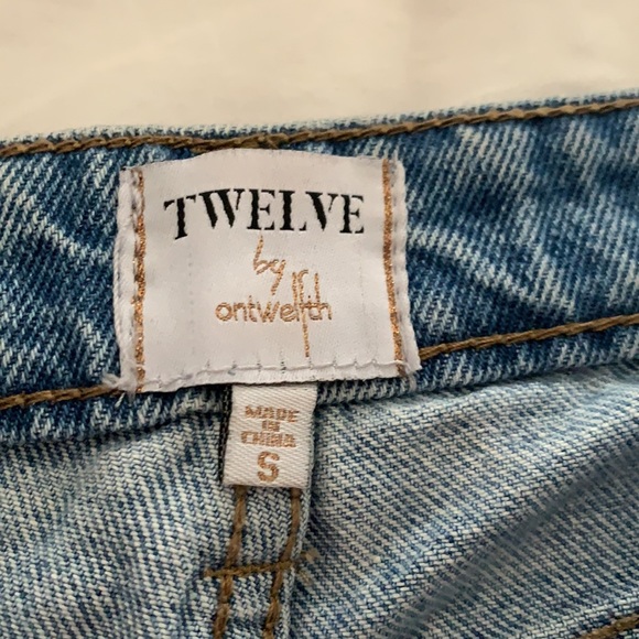 Akira grommet jeans - Picture 4 of 5